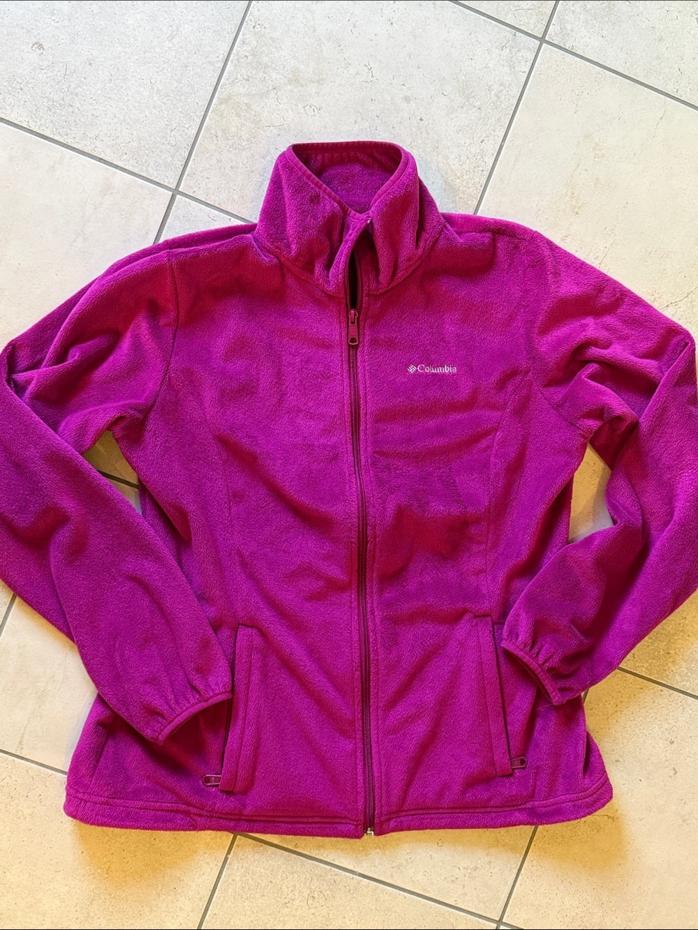 Columbia Women's Full-Zip Fleece Jacket in Magenta